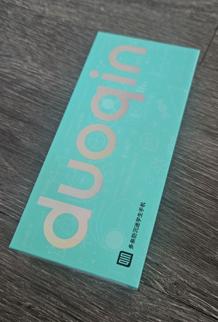 duoqin F21 Pro 2.8in Android Bar Phone 64GB Green/White TD-LTE