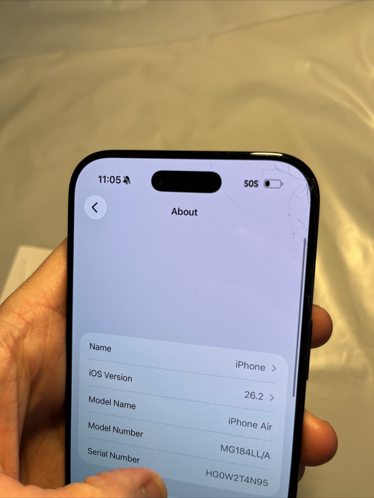 Apple iPhone 17 Air – 256GB (Unlocked) – CRACKED FRONT – AS IS (#441)