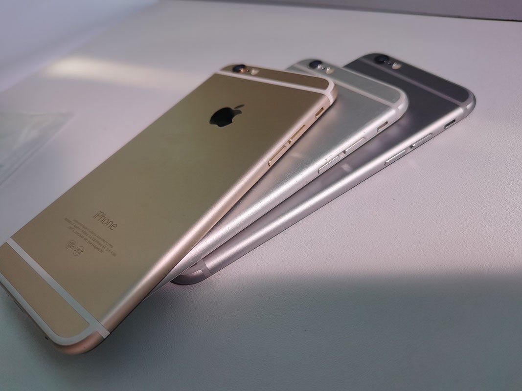 Apple iPhone 6 – 16/32 64/128GB – All colors – (Unlocked) 4G iOS Smartphone GOOD