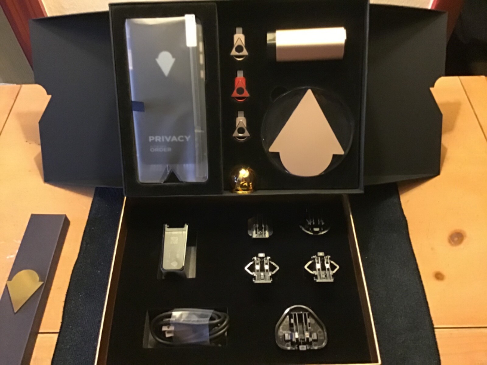 (1ST RELEASE )1 IMPULSE K1 CRYPTO PHONE + ACCESSORIES 