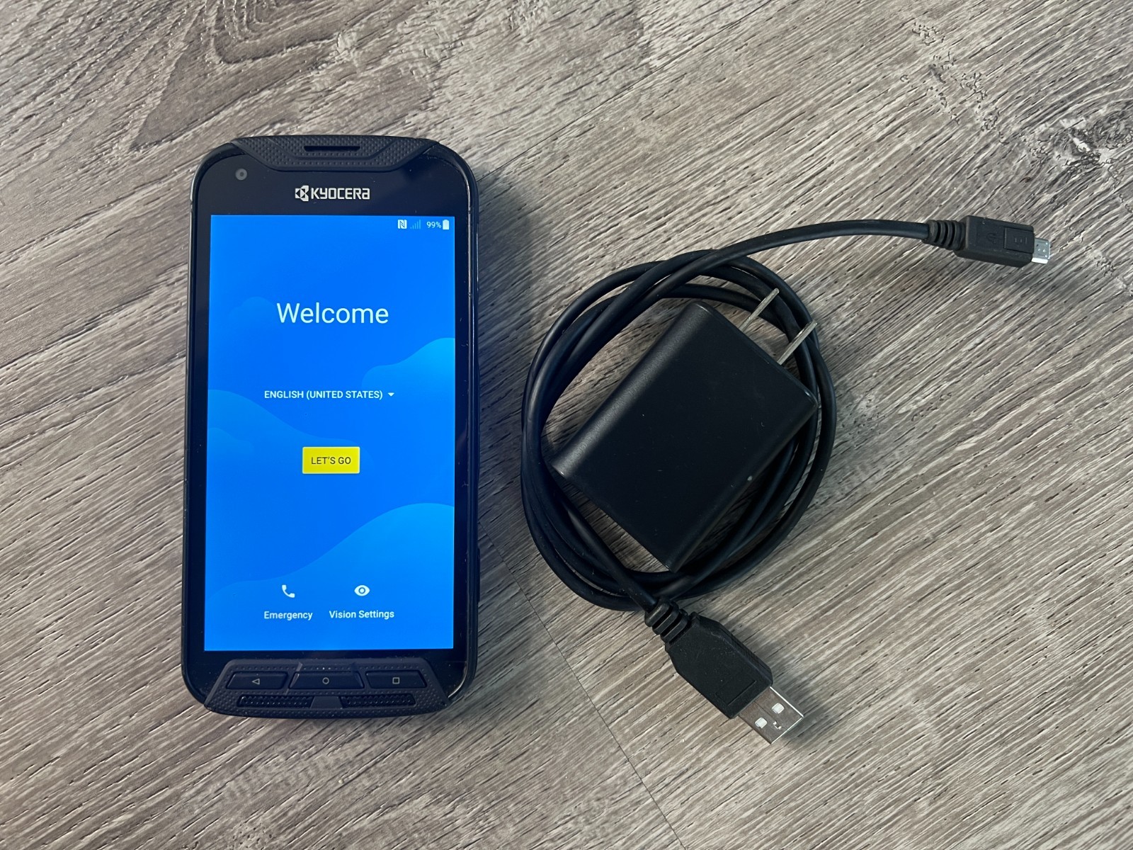 Kyocera DuraForce Pro E6820 AT&T 32GB Rugged Phone