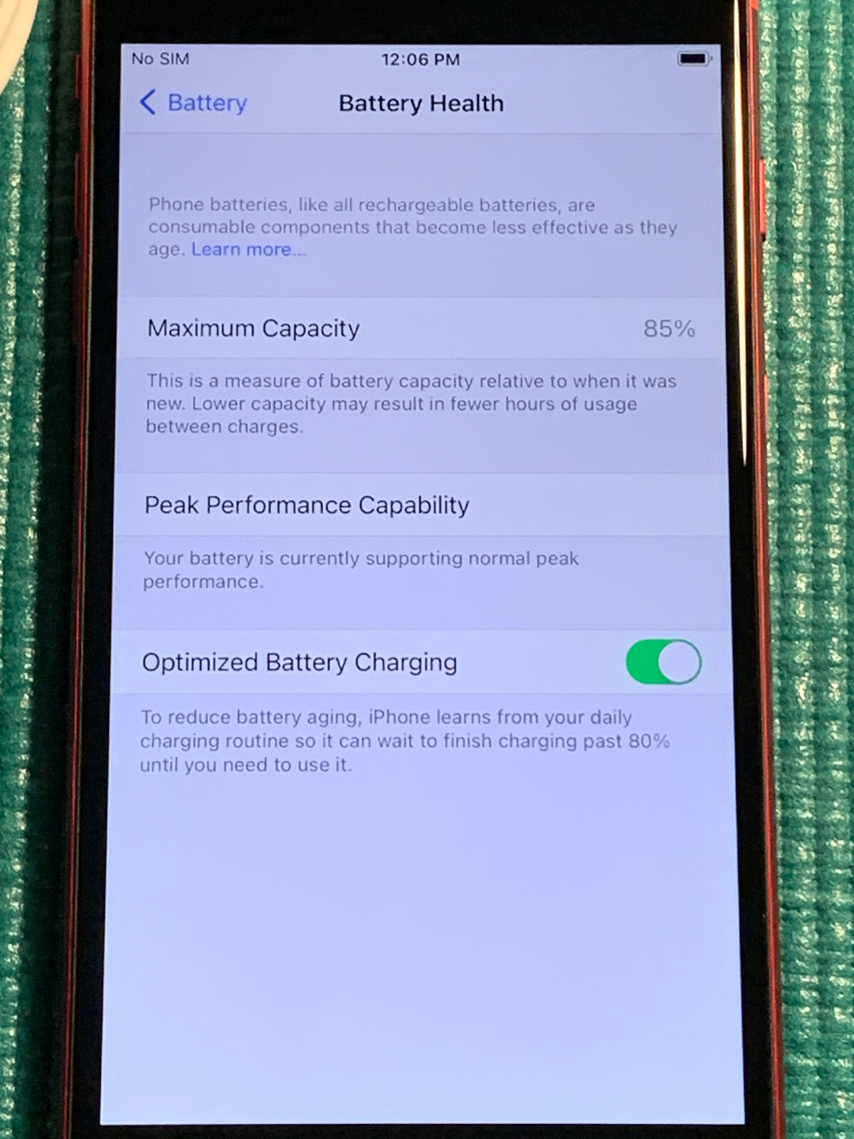 Apple iPhone 8 Plus – 64GB – Red unlocked A1897 (GSM)