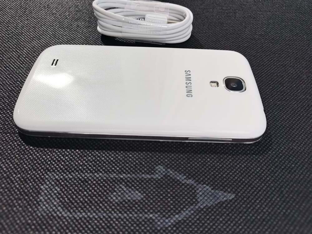 Unlocked – Samsung I9500 Galaxy S4 Android 32GB 13MP microSDXC 5.0″ 3G Cellphone