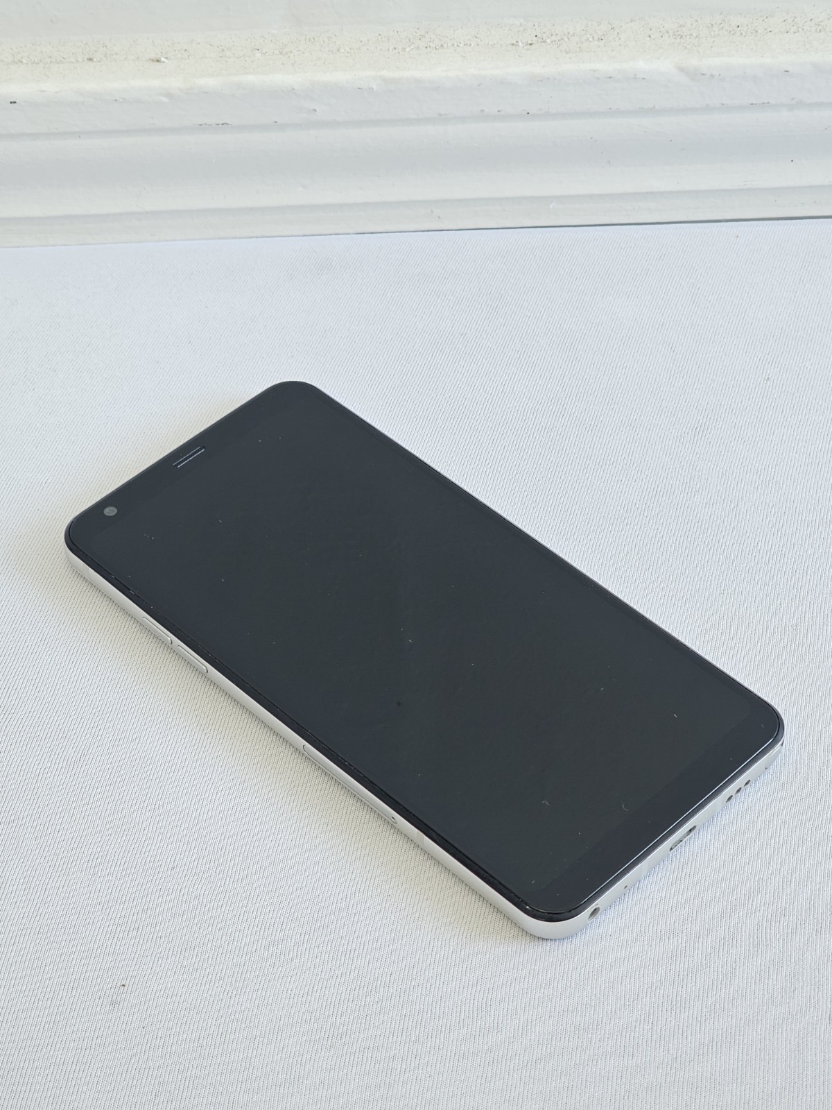 LG Stylo 5 LM-Q720PS Smartphone Carrier – Sprint Storage – 32GB Tested and Works