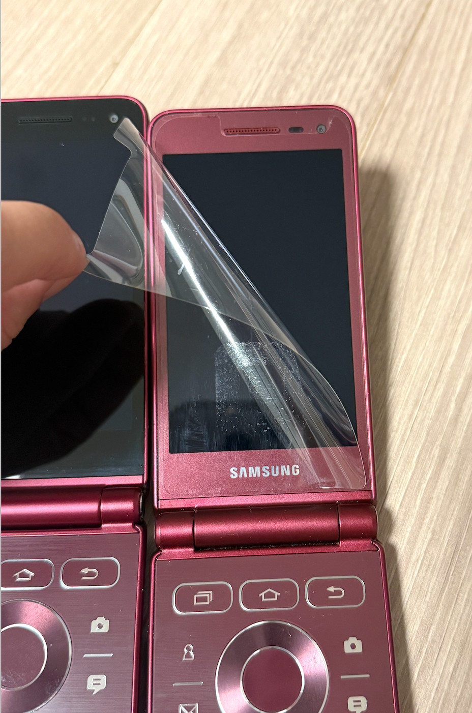 Samsung Galaxy Folder 2 SM-G160N 32GB Unlocked LTE Flip Phone Black White Red A+