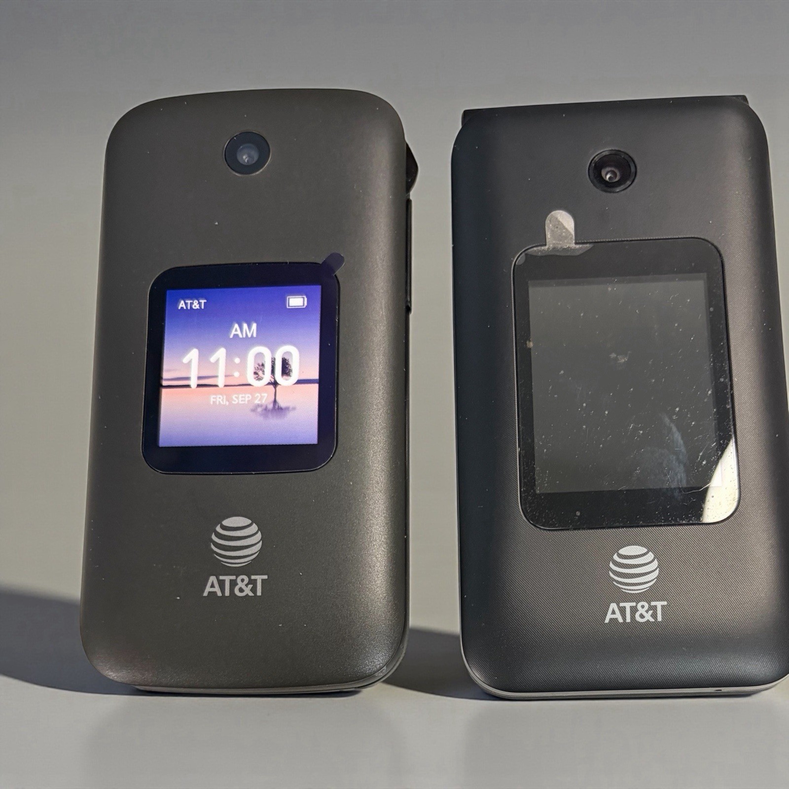 2 (Two) AT&T FLIP SMARTFLIP From Estate. As Pictured Untested