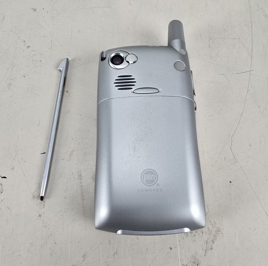 Palm Treo 650 Vintage Smartphone (Cingular) – Silver – TESTED