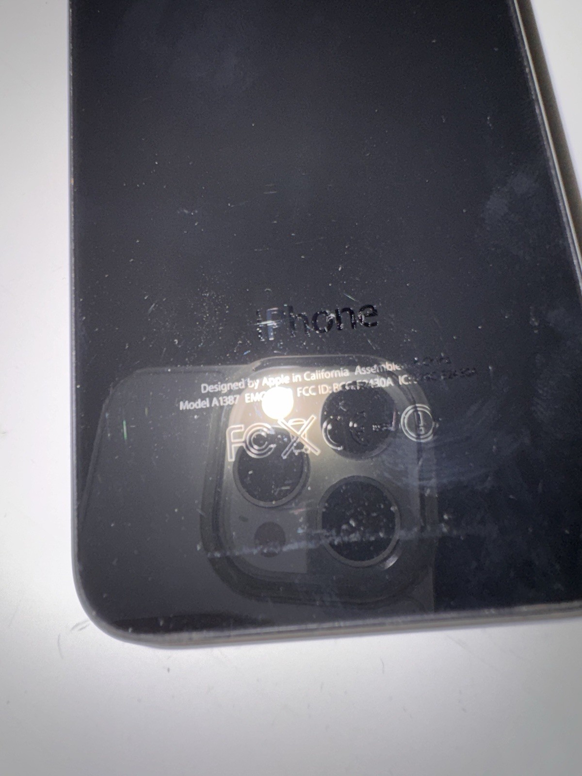 Apple iPhone 4s – 16GB – Black (Unlocked) A1387 – GRADE C – FULLY FUNCTIONAL
