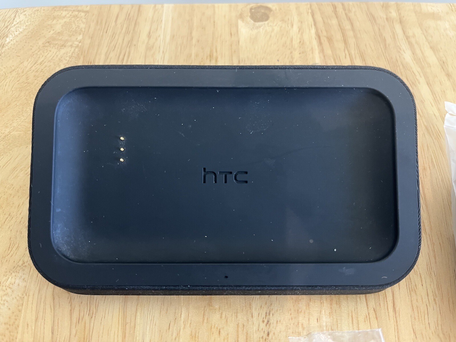 HTC Rhyme – 4GB – Plum (Verizon) Smartphone and all accessories – BULK PACKAGING