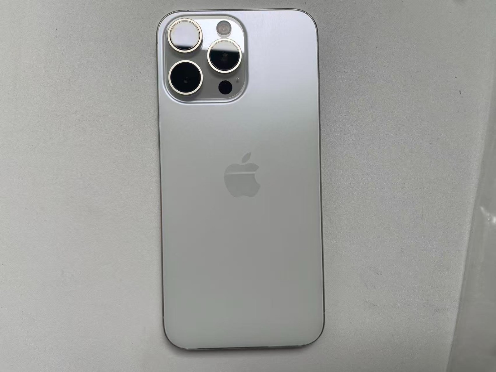 Apple iPhone 15 Pro Max 256GB Unlocked Very Good Smartphone