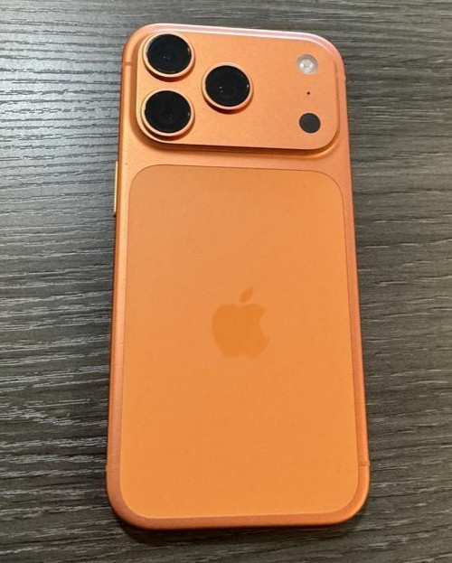 Apple iPhone 17 Pro 256GB Unlocked Orange 100% Battery Health Good Condition