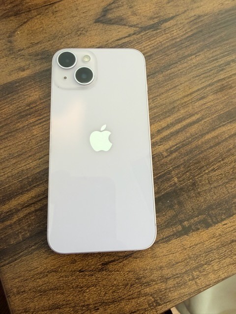 Apple iPhone 14 Purple 12MP iOS Smartphone 6.1″ Screen Bluetooth Wi-Fi NFC