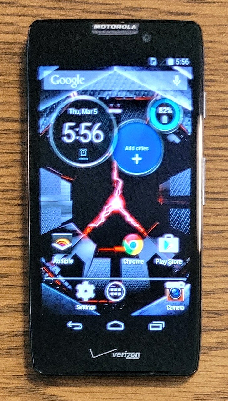 Motorola Droid RAZR Maxx HD XT926 – Carbon Fiber (Verizon) Super Rare Smartphone