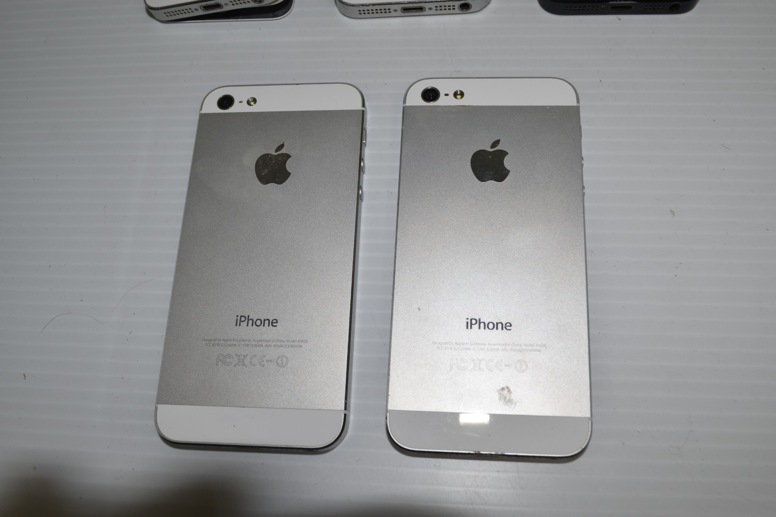 APPLE IPHONE A1429 – INCLUDES 5 (GSW24)