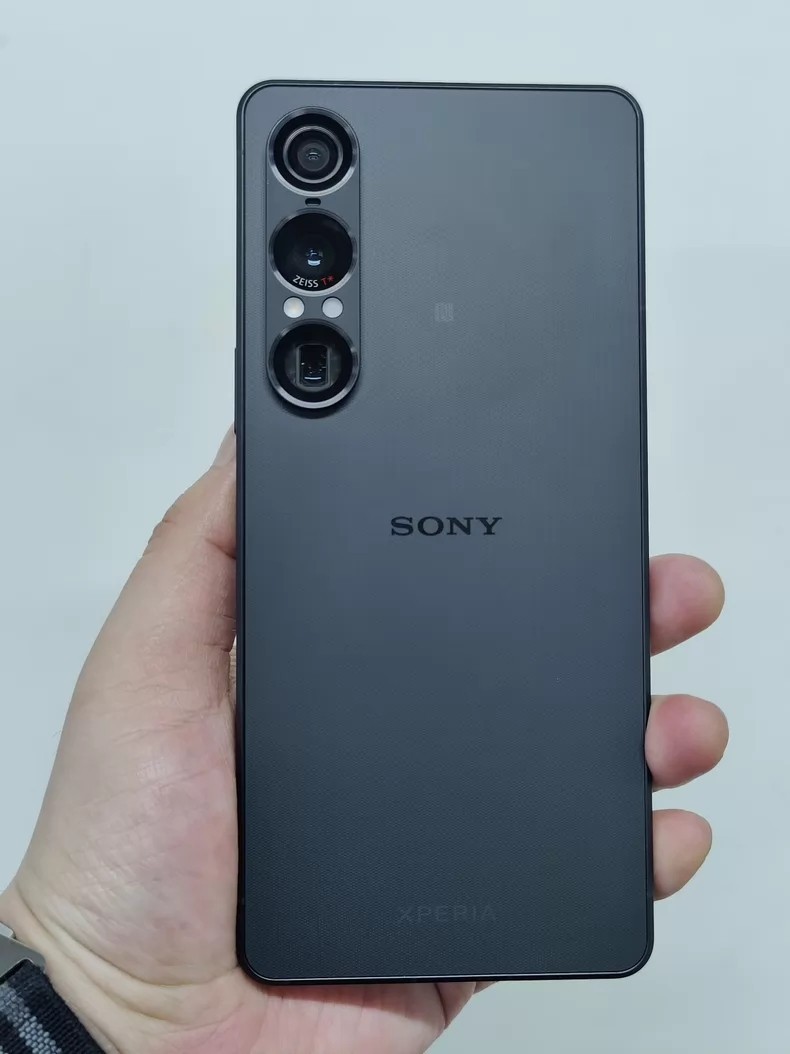 Sony Xperia 1 VII 256GB 12GB Dual sim Model Black Unlocked 5G Very GOOD