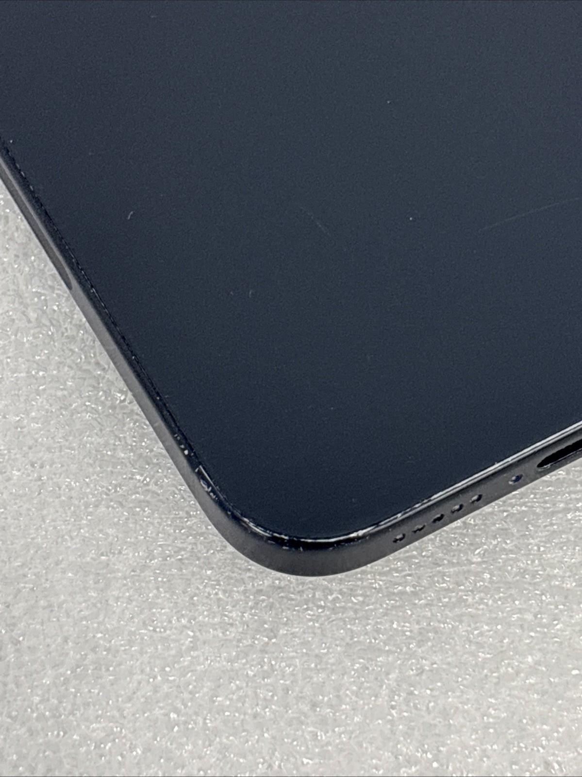 Apple iPhone 15 – 128 GB – Black (AT&T) *Read Description*