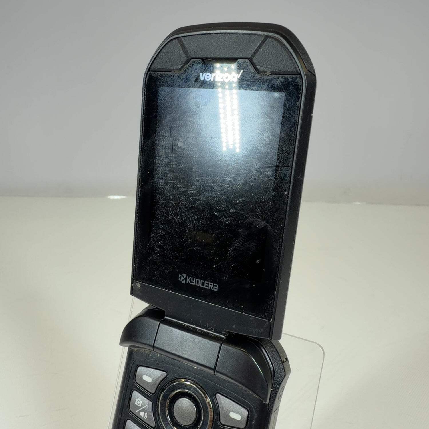 Unlocked Verizon Kyocera DuraXV Extreme+ 16GB 1.401 VZ Black E4811 READ
