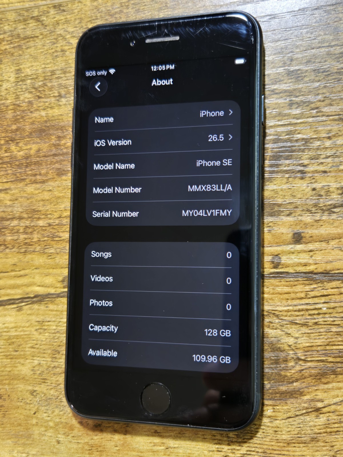iphone SE 3rd gen 128GB Verizon Battery Health 81% No Sim Card Tray