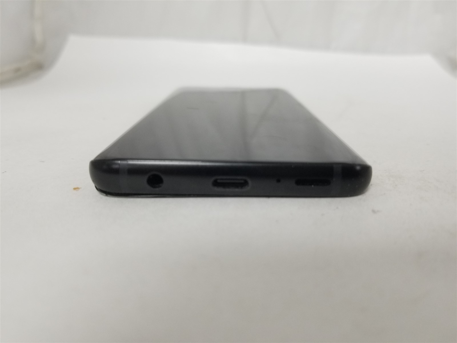 Samsung Galaxy S9 64GB Black SM-G960U (AT&T) Discounted zW3161