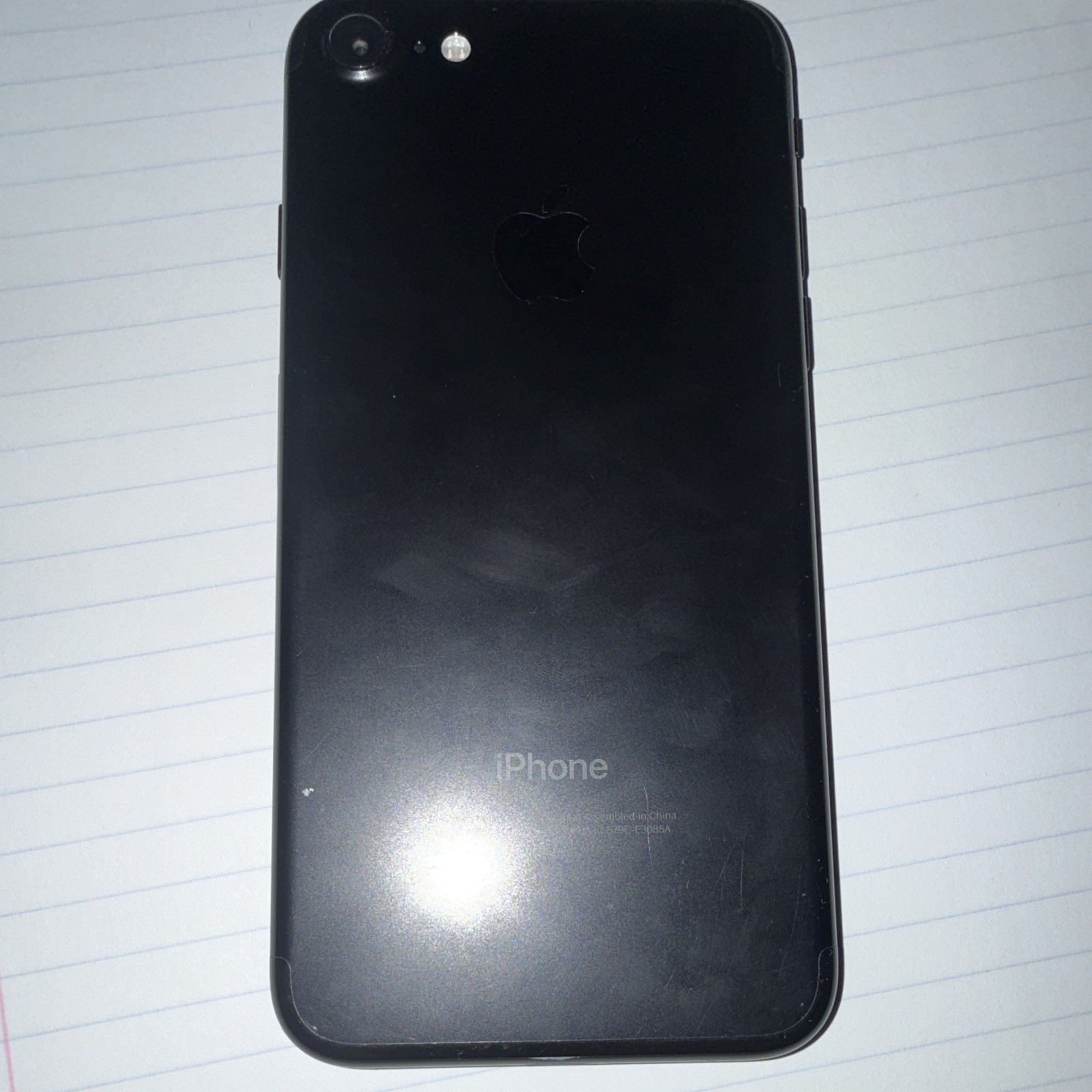 UNLOCKED Apple iPhone 7 128GB Black 4.7in iOS 12MP A1660 Used Smartphone