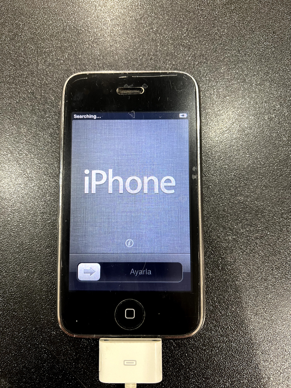 Apple iPhone 3GS – 8GB – Black (AT&T) A1303 (GSM) Fast Ship – No Battery