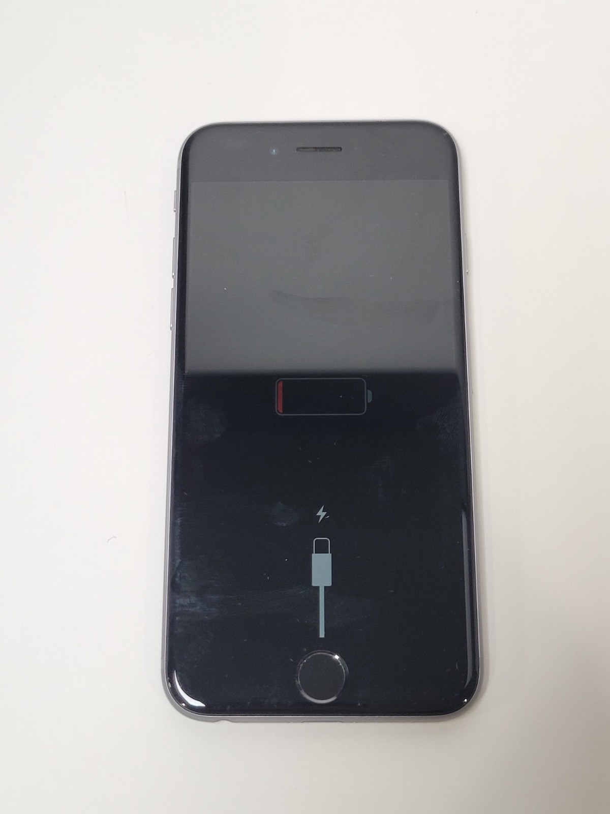 Apple iPhone 6S – 32Gb – Grey – Unlocked – MN1M2LL/A – iPhone8,1 (A1688)