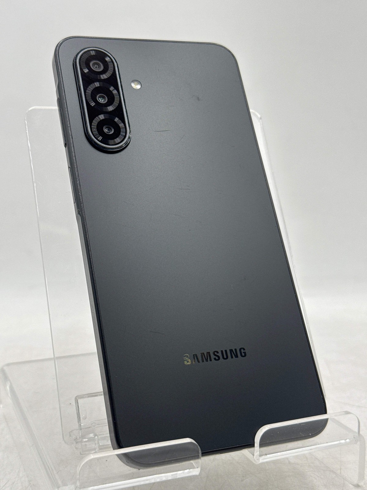 T-Mobile Samsung GALAXY A17 4GB RAM 128GB SM-A176U – Cracked