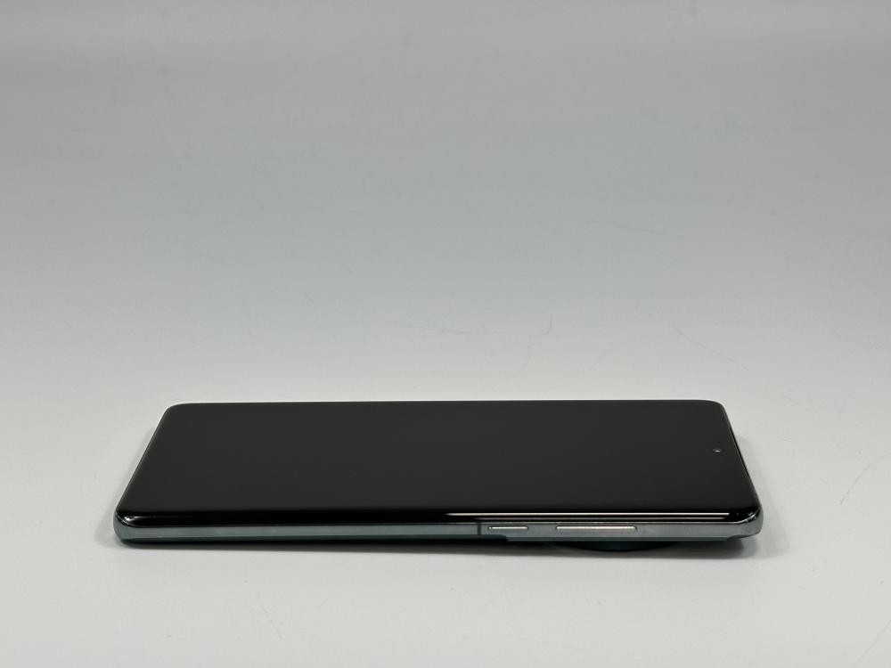 OnePlus 12 512GB (Unlocked) CPH2583 Flowy Emerald – Fair