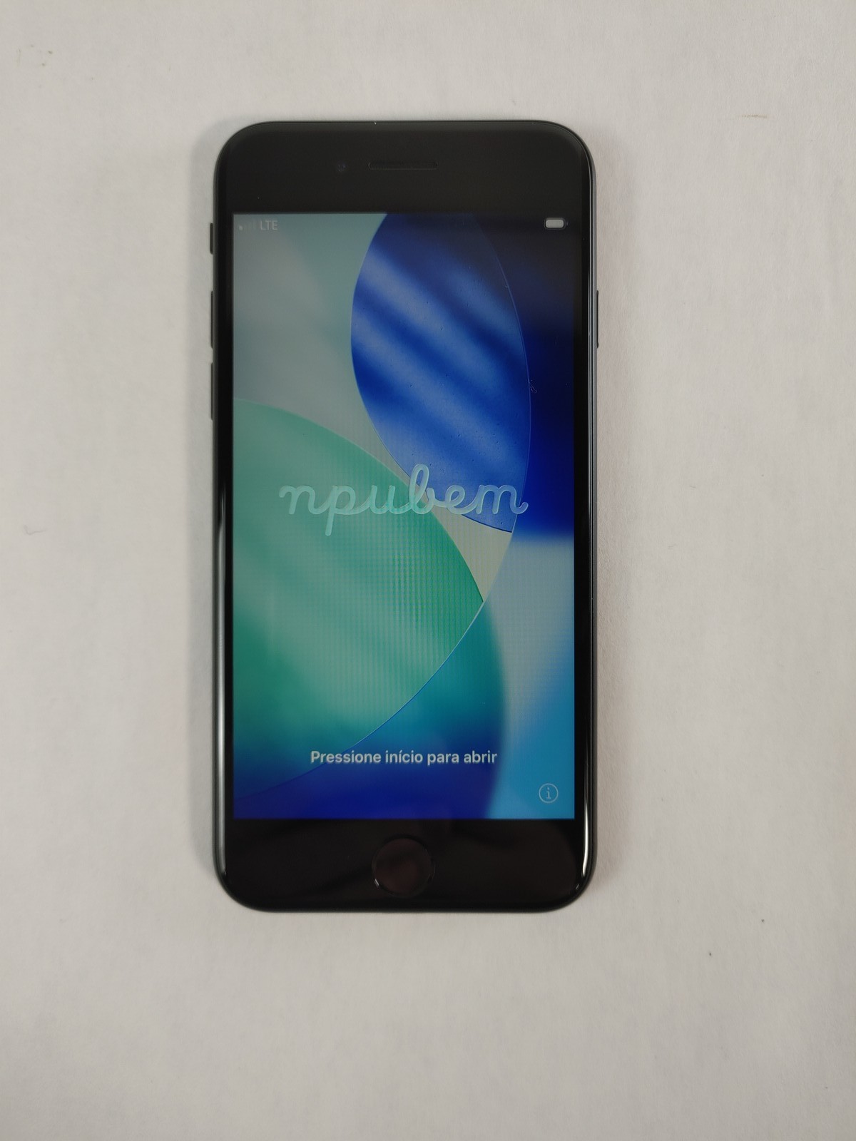 Apple iPhone SE (2020) A2275 64 GB iOS 26.5 (Wi-Fi + 4G) Unlocked