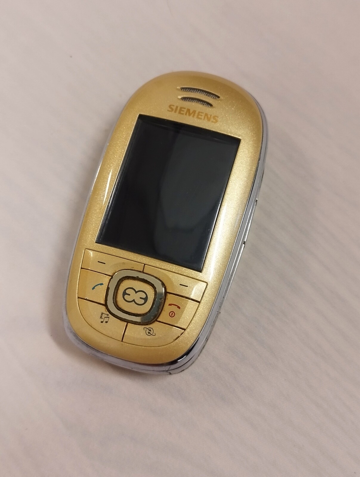Siemens SL75 Gold, Unlocked SIM, Mint Condition, 1.3MP Camera, Fully working