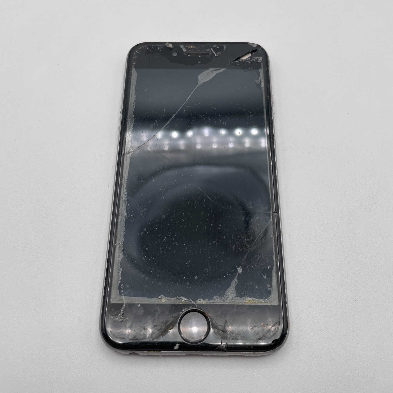 Apple iPhone 6 A1549 Smartphone iOS 8 8MP 4.7″ IPS LCD Display 1GB RAM For Parts