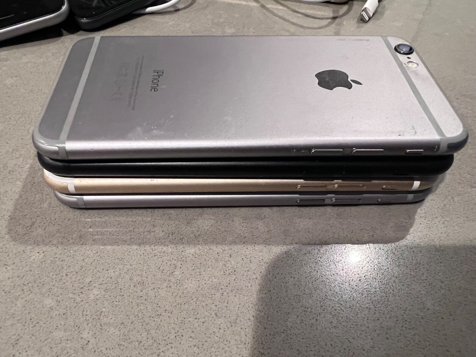 As-is Lot of Apple iPhone 7 A1778 + A1549 A1586 iPhone 6