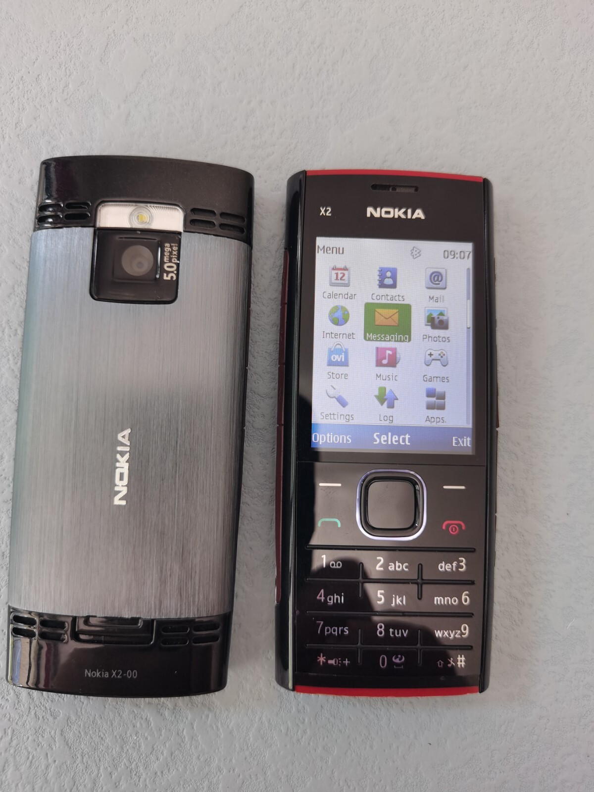 Nokia X2-00 Black Red Classic Button Unlocked Mobile Phone