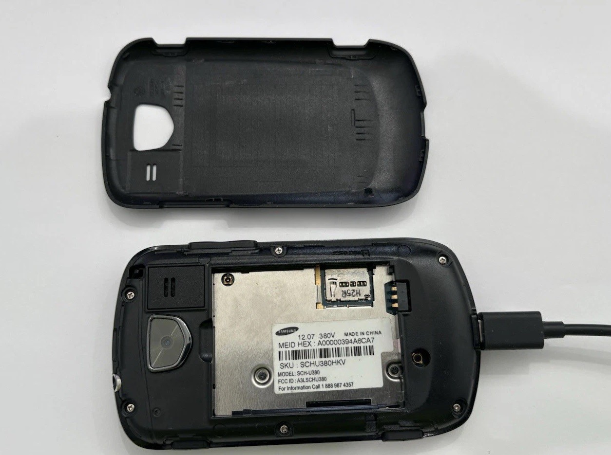 Samsung Brightside SCH-U380 Verizon Phone Unit Only No Battery For Parts /Repair