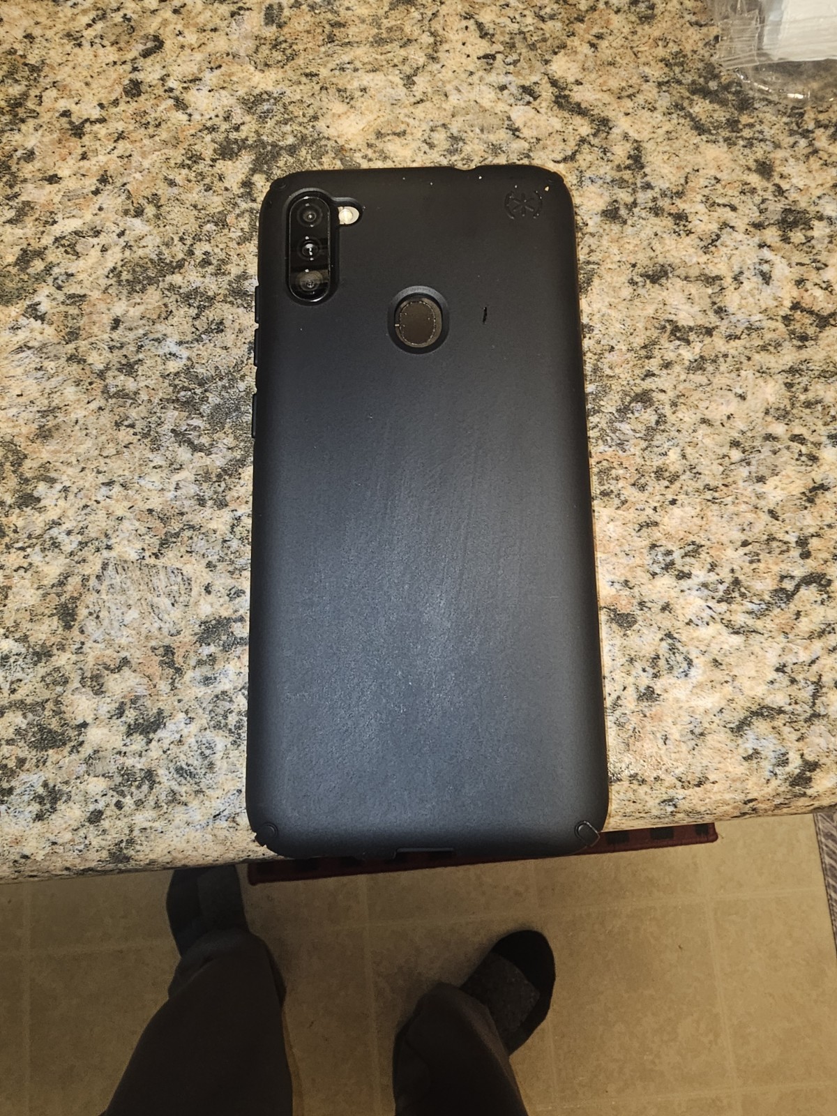 Samsung Galaxy A11. SIM Unlocked. With C ase & 2gb Thumb drive.