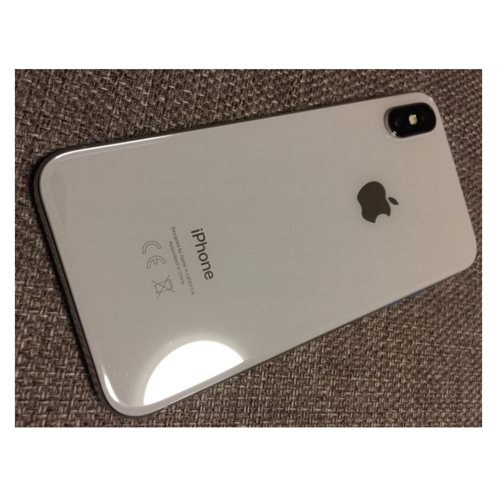 Apple iPhone X 64GB/256GB Unlocked – Space Gray/Silver – Free Shipping!