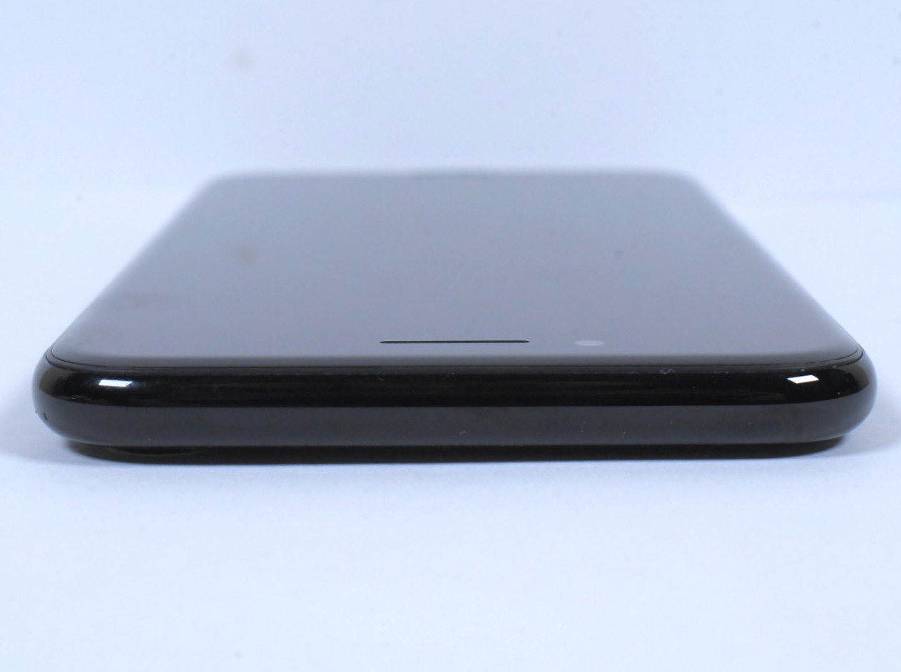 Apple iPhone 7 A1660 MN8Q2LL/A Black 128GB AT&T GSM & CDMA Works Great