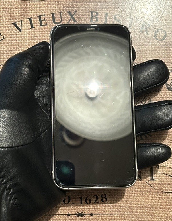 (85%) iPhone 11 128GB- GREAT Con+READ DESCRIPTION.