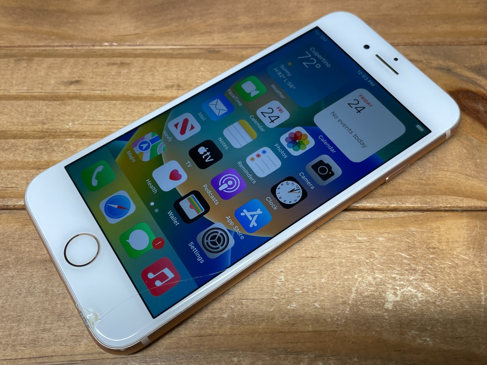 Apple iPhone 8 – 64GB – Gold (Unlocked) A1863 – Works – Cracked Front & Back