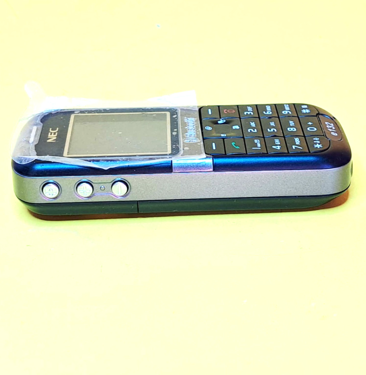 ⚡RECREATIONAL USE ONLY⚡ BRAND NEW NEC E132 2G GSM CANDY-BAR CELL PHONE CLASSIC⚡