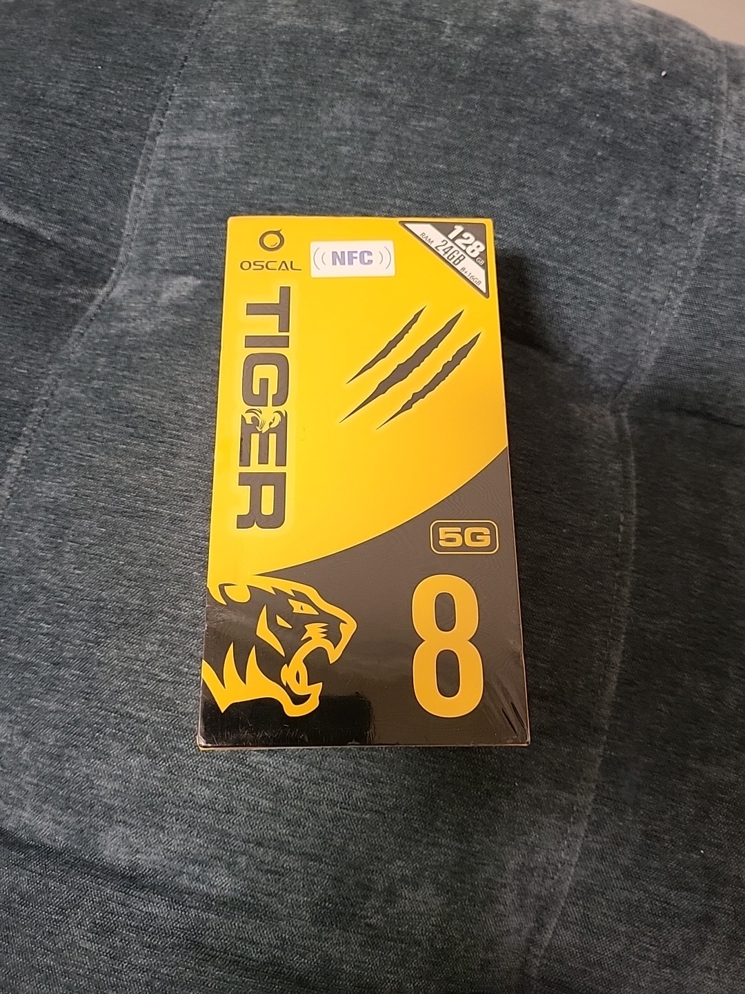 Blackview OSCAL TIGER 8 5G AI Smartphone 12GB+128GB 6.88″ 120Hz Android 15 NFCOp