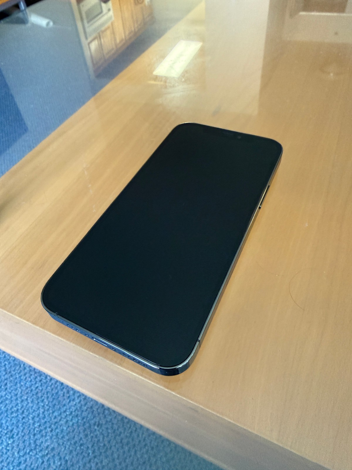 Apple iPhone 12 Pro – 128 GB – Graphite (Unlocked)