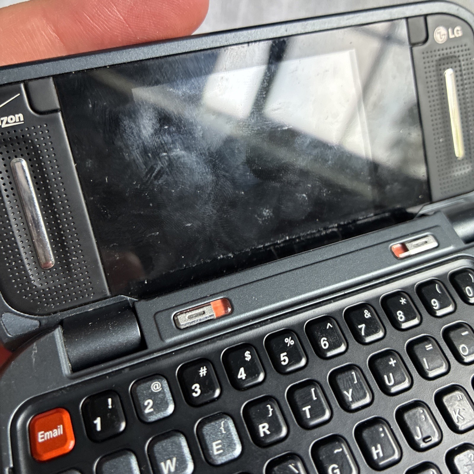 812.LG VX-9900 Very Rare – For Collectors – No Sim Card – CDMA UNTESTED