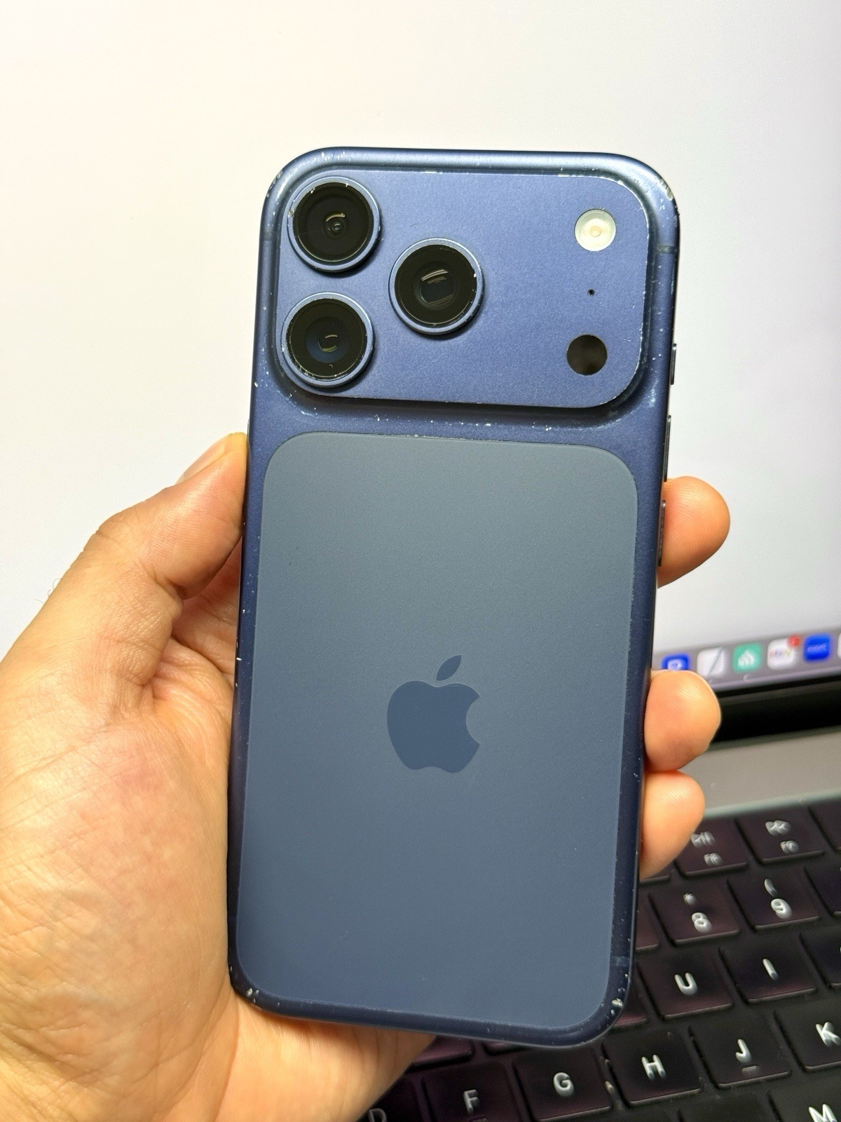 Apple iPhone 17 Pro (95% Batt) Factory Unlocked 256GB Deep Blue #24809