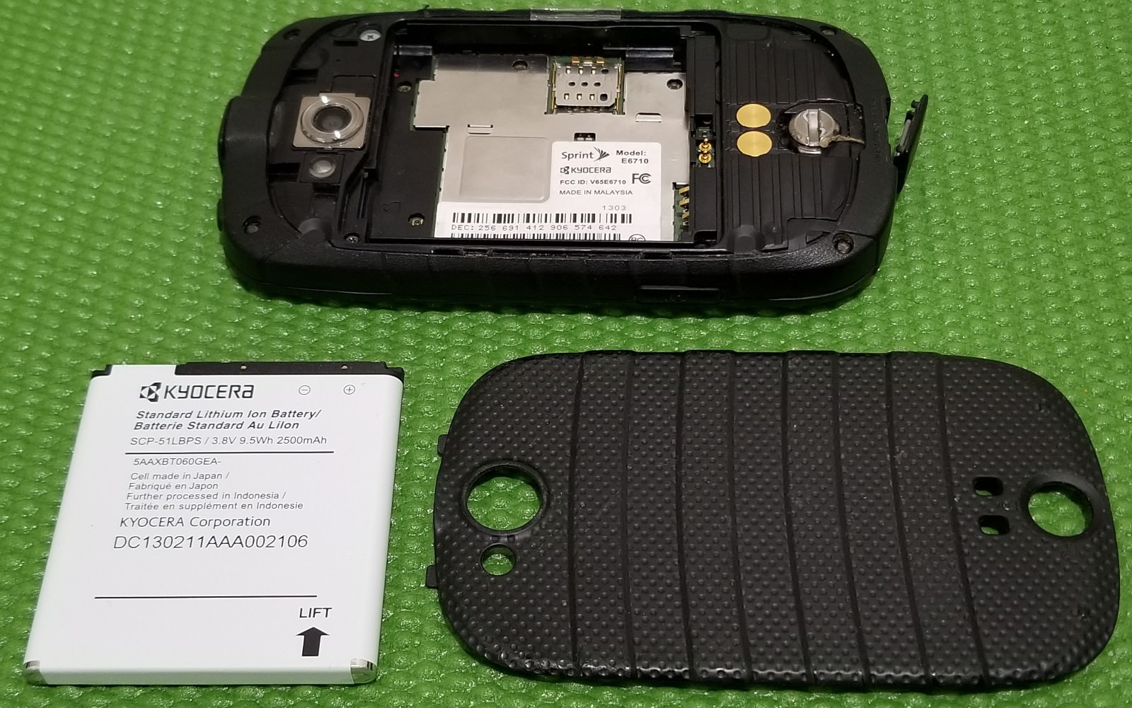 FOR PARTS FIX REPAIR AS-IS Kyocera Torque E6710 BLACK Sprint WATERPROOF Camera