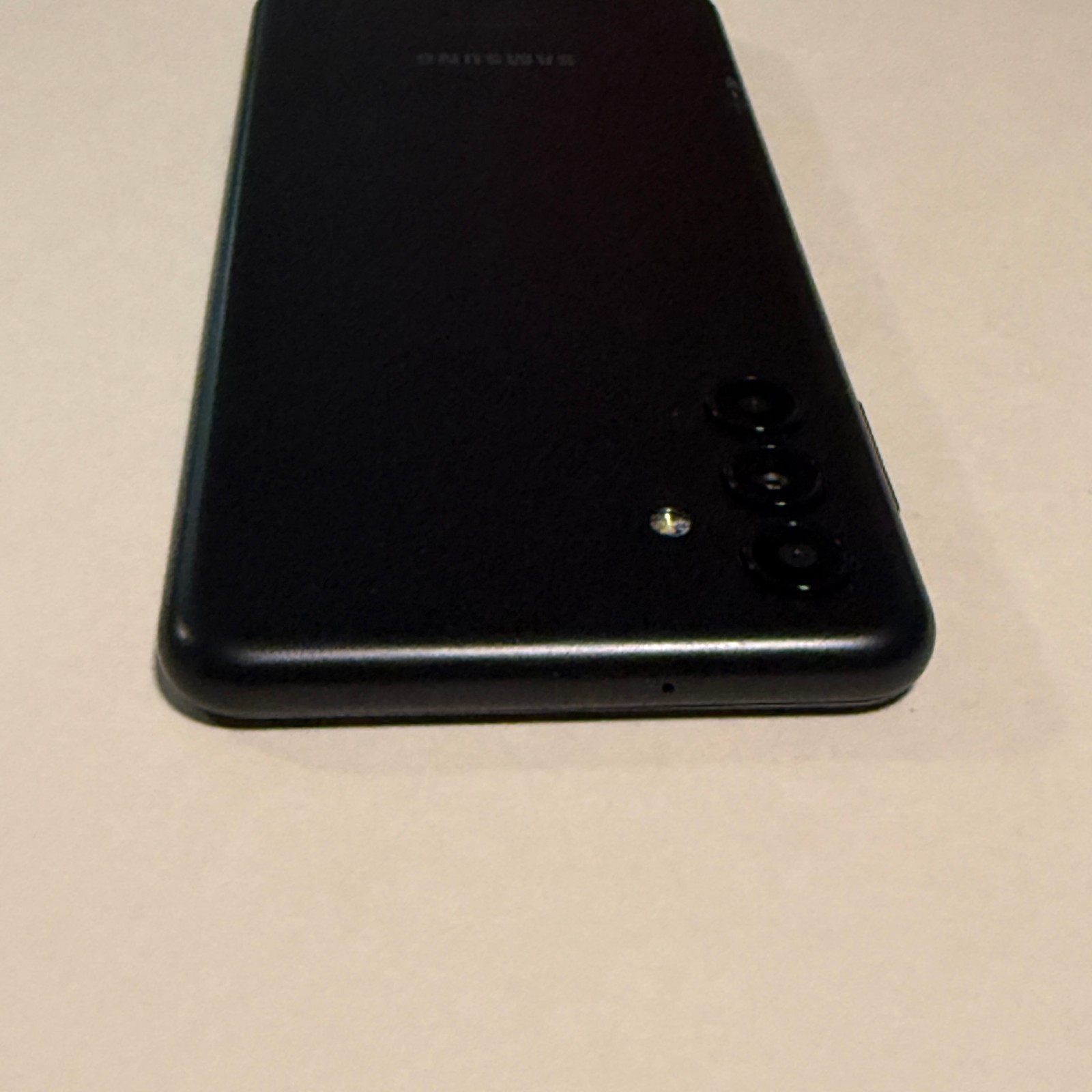 Samsung Galaxy A13 5G – 32gb SM-A136U Black (T-Mobile + Unlocked) Near Mint