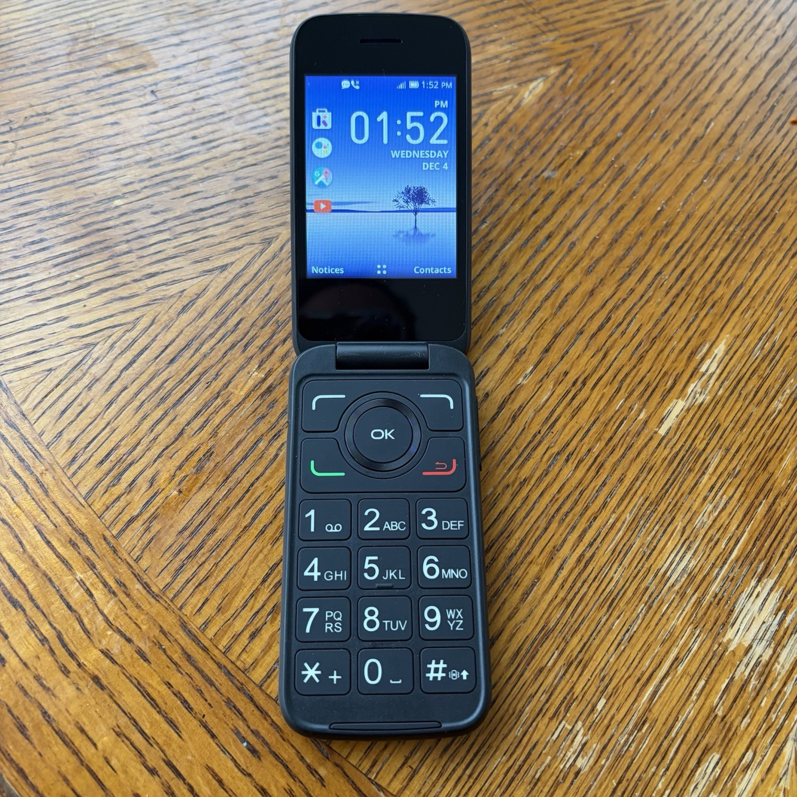 Alcatel SmartFlip 4052C Gray Cricket 4G LTE Cellular Flip Phone Never Used