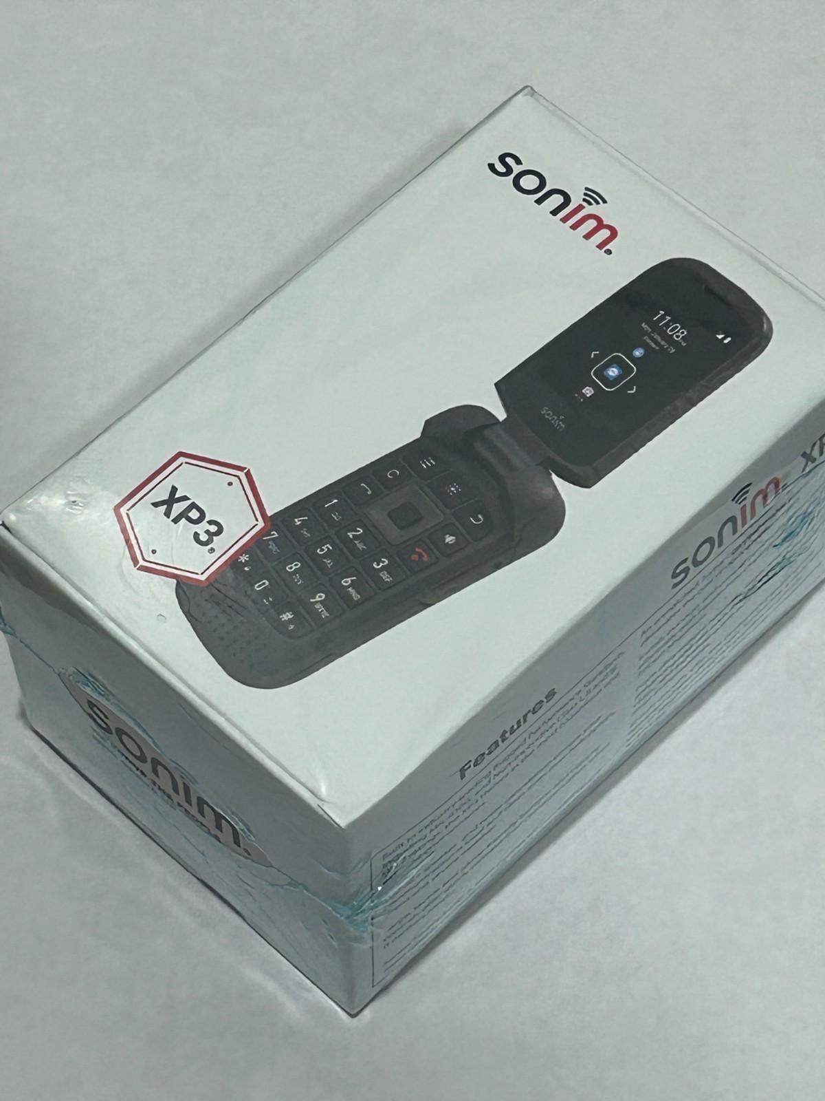 New Sonim XP3 XP3800 VERIZON Unlocked 4G LTE 8GB Rugged Camera Flip Phone in Box