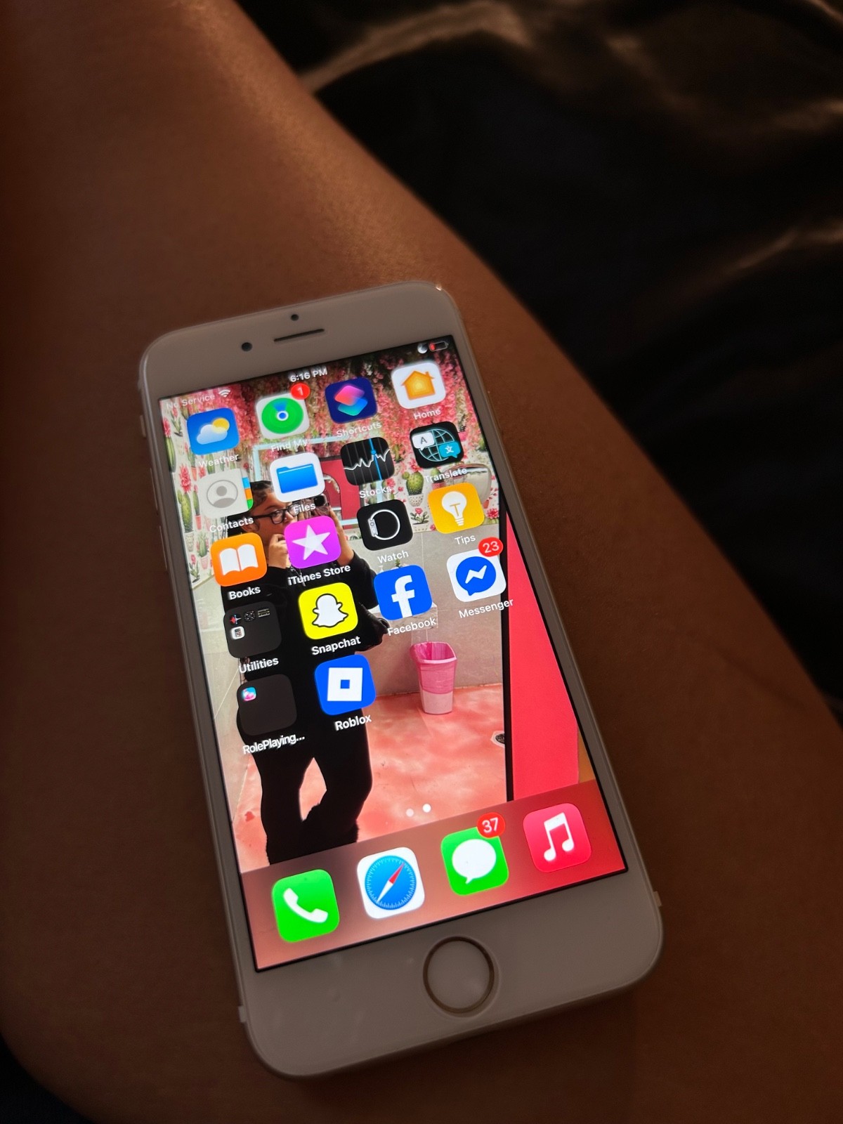Apple iPhone 6s – 16 GB – Rose Gold (Unlocked)