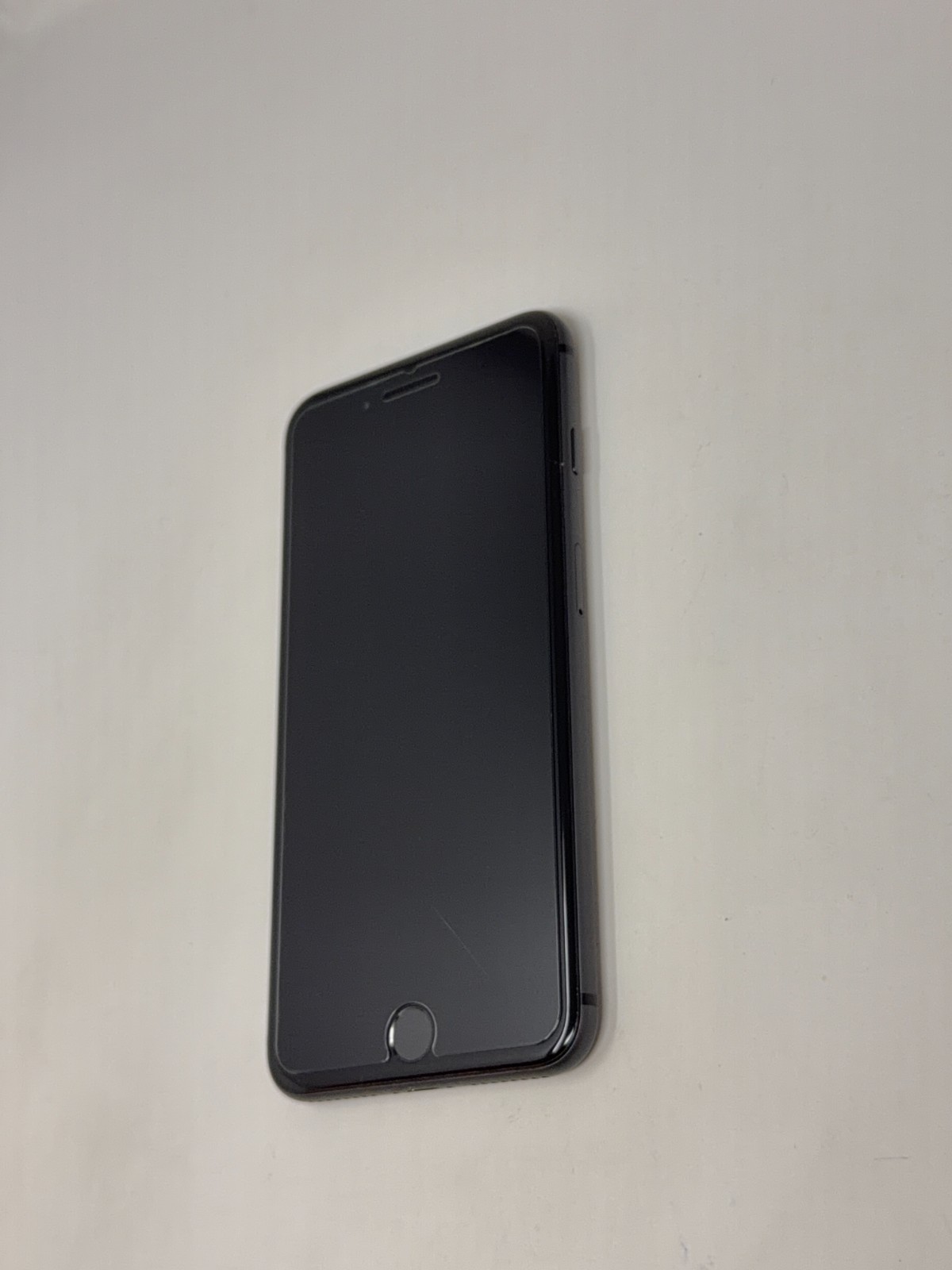 Apple iPhone 8 Plus (A1897) – 64GB Factory Unlocked Space Gray – Good Condition